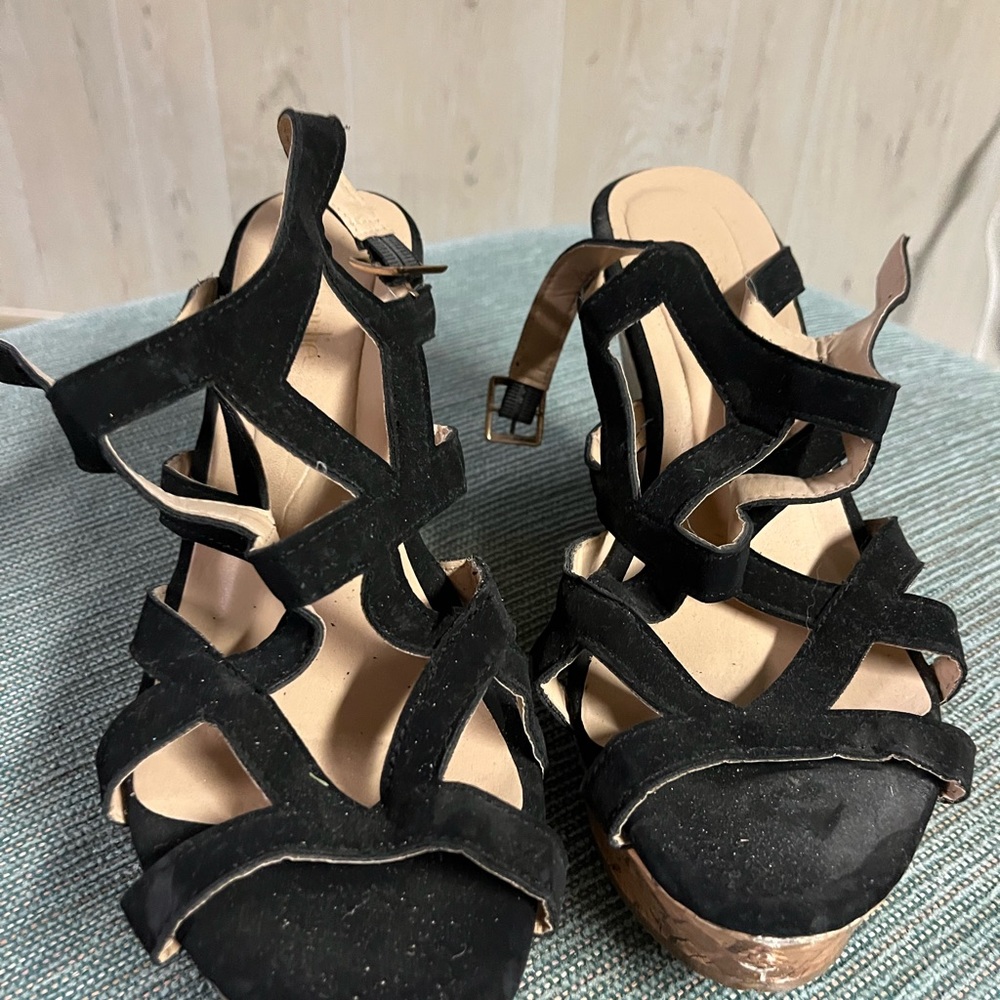 Charming Charlie sandals